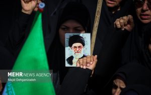 حماسه ایستادگی مردم قبله تهران در تجمع های اقتدار – پایگاه خبری تبریز یازار | اخبار ایران و جهان حماسه ایستادگی مردم قبله تهران در تجمع های اقتدار – پایگاه خبری تبریز یازار | اخبار ایران و جهان