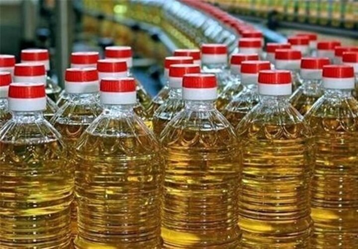 کشف ۶۰۰ کیلوگرم روغن خوراکی احتکار شده در ساوه