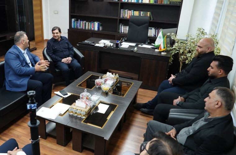 تجلیل مخبر از دو قهرمان پرافتخار وزنهبرداری کشورمان – پایگاه خبری تبریز یازار | اخبار ایران و جهان تجلیل مخبر از دو قهرمان پرافتخار وزنهبرداری کشورمان – پایگاه خبری تبریز یازار | اخبار ایران و جهان