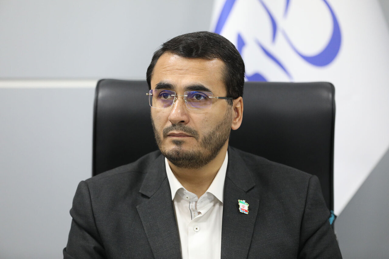 متفکرآزاد: تنگه هرمز از کنترل ایران خارج نخواهد شد – پایگاه خبری تبریز یازار | اخبار ایران و جهان