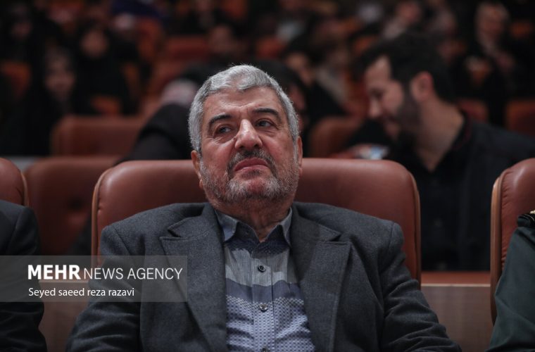 سرلشکر جعفری: رهبر شهید طی ۳۷ سال، امت آماده برای بعثت را شکل داد – پایگاه خبری تبریز یازار | اخبار ایران و جهان سرلشکر جعفری: رهبر شهید طی ۳۷ سال، امت آماده برای بعثت را شکل داد – پایگاه خبری تبریز یازار | اخبار ایران و جهان