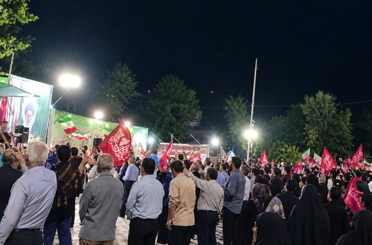 ۲۲۵ شب خونخواهی و اراده استوار تالشی ها در میدان – پایگاه خبری تبریز یازار | اخبار ایران و جهان ۲۲۵ شب خونخواهی و اراده استوار تالشی ها در میدان – پایگاه خبری تبریز یازار | اخبار ایران و جهان