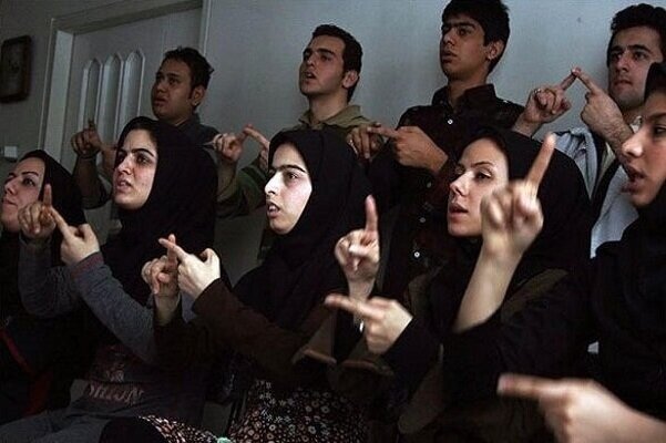 وقتی انگشت ها حرف می‌زند؛ گوش مسئولان می‌شنود؟ – پایگاه خبری تبریز یازار | اخبار ایران و جهان