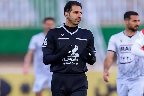 محمدی داور بازی پرسپولیس شد؛ سوت حساس دست کاظمی در تبریز – پایگاه خبری تبریز یازار | اخبار ایران و جهان